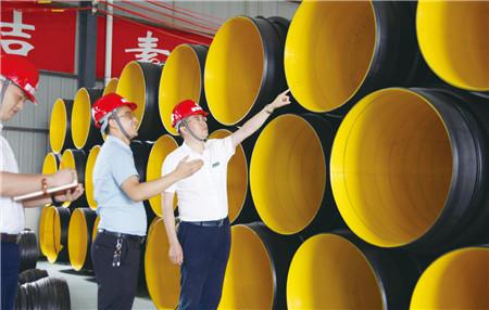 四川鋼帶波（bō）紋管企業員工風采